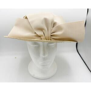 Vintage Georgi Made in USA Hat with Avantgarde Bow One Size